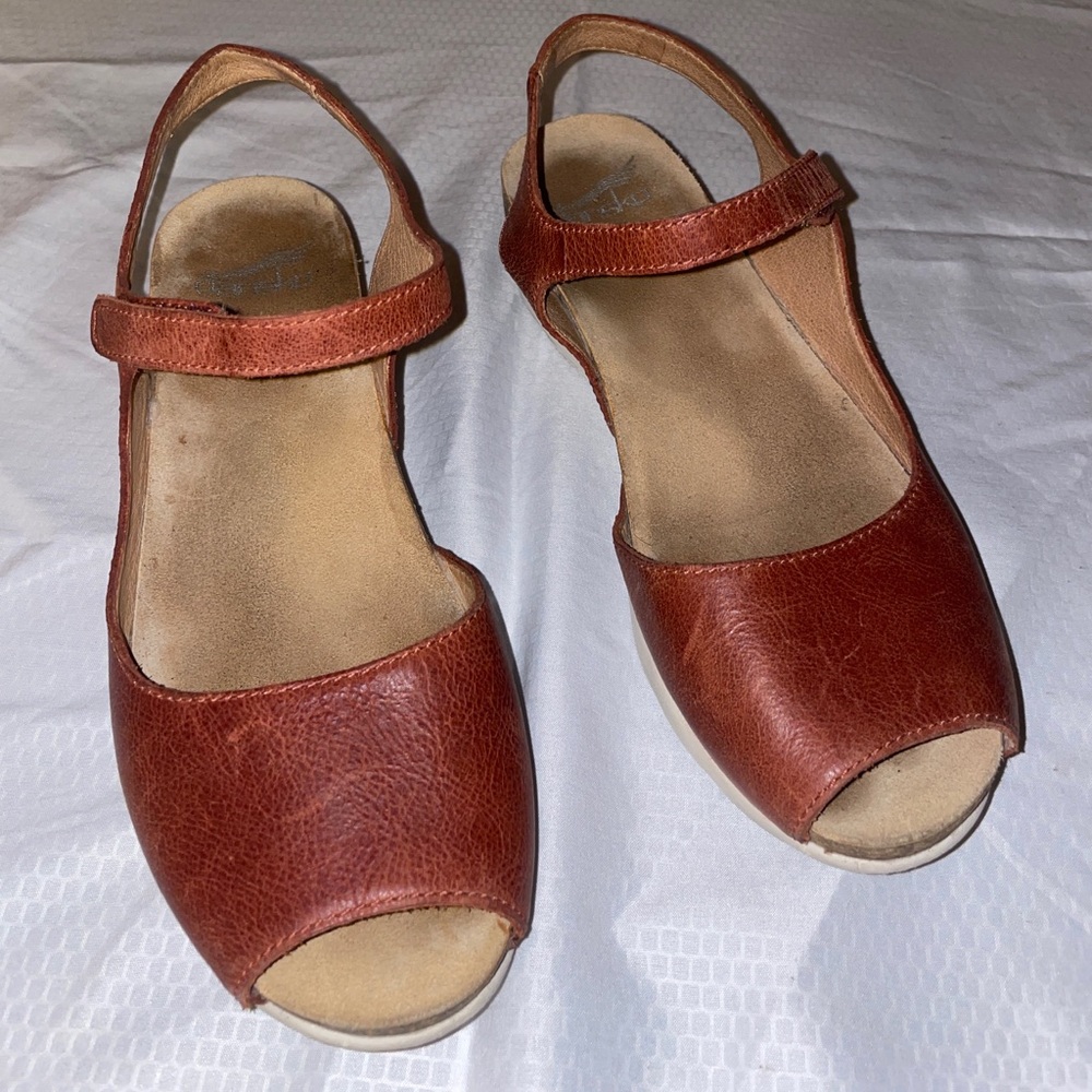 Barely worn Dansko Marcy shoes